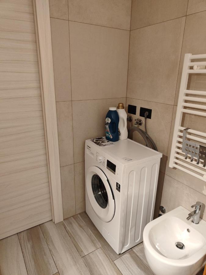 Apartament Grazioso Monolocale Milano Zewnętrze zdjęcie